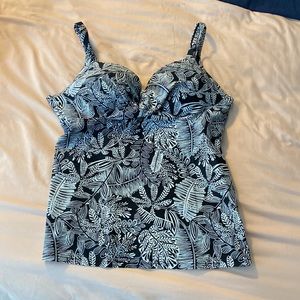 Croft & Barrow Swim Size 10 Tankini Top